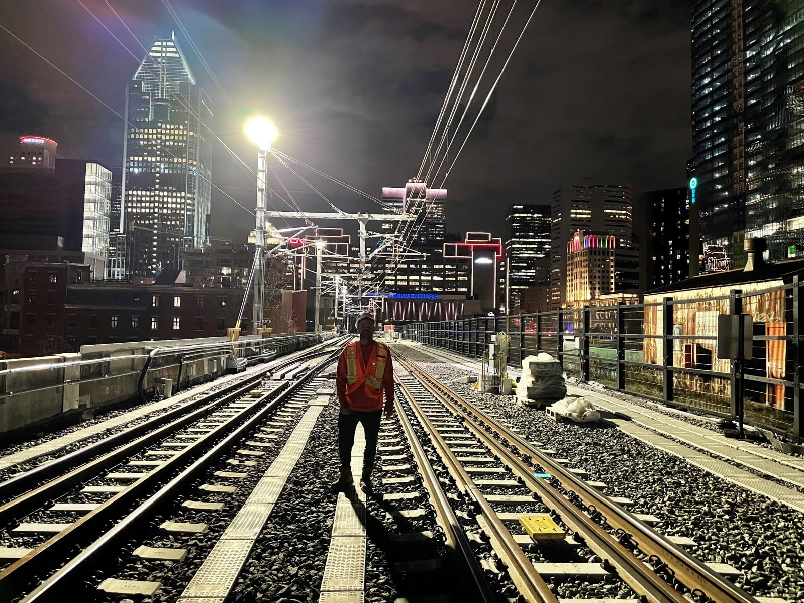 Travaux de nuit sur le réseau du REM — secteur Gare centrale / Bonaventure au centre-ville de Montréal